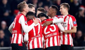 آيندهوفن يتوج بلقب الدوري الهولندي الممتاز لموسم 2023/2024